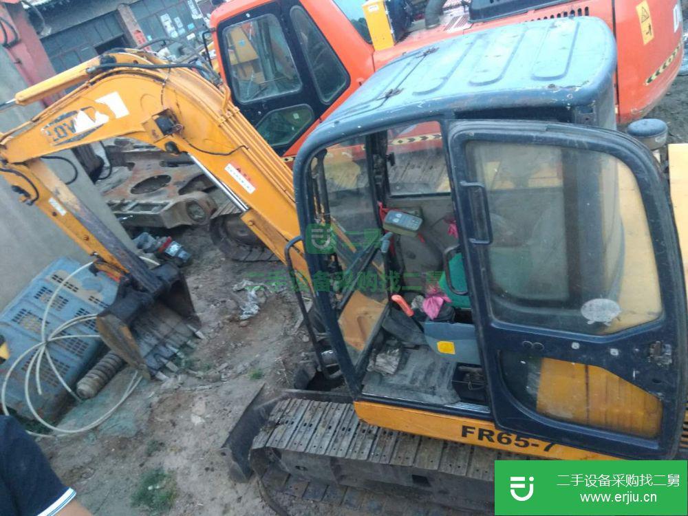 內蒙古出售二手雷沃重工FR65-7挖掘機
