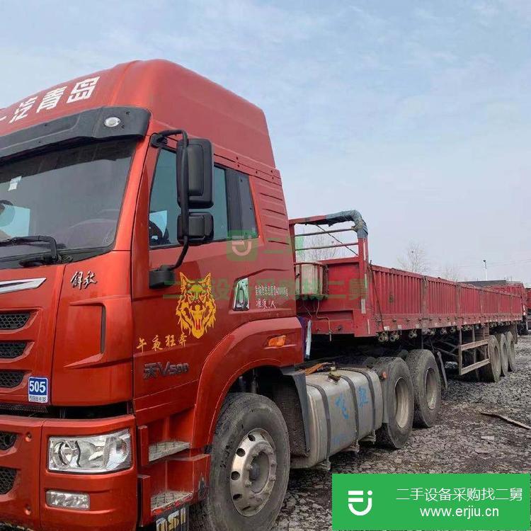 山東出售二手解放天V威輕型半掛牽引車