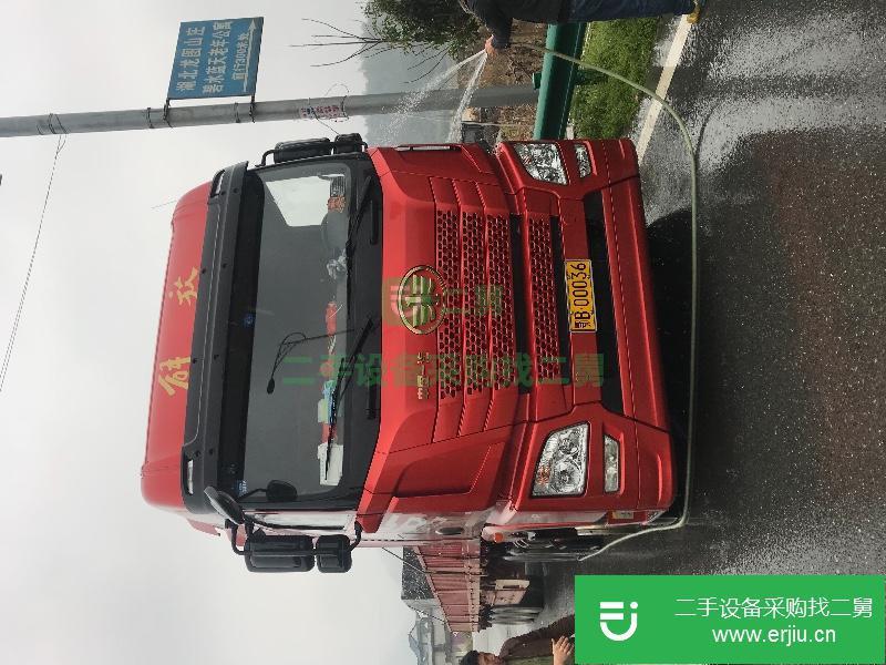 湖北出售二手青島解放JH6牽引車