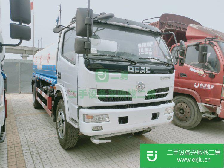 四川出售二手東風(fēng)福瑞卡灑水車