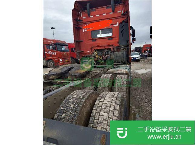 江西出售二手青島解放牽引車