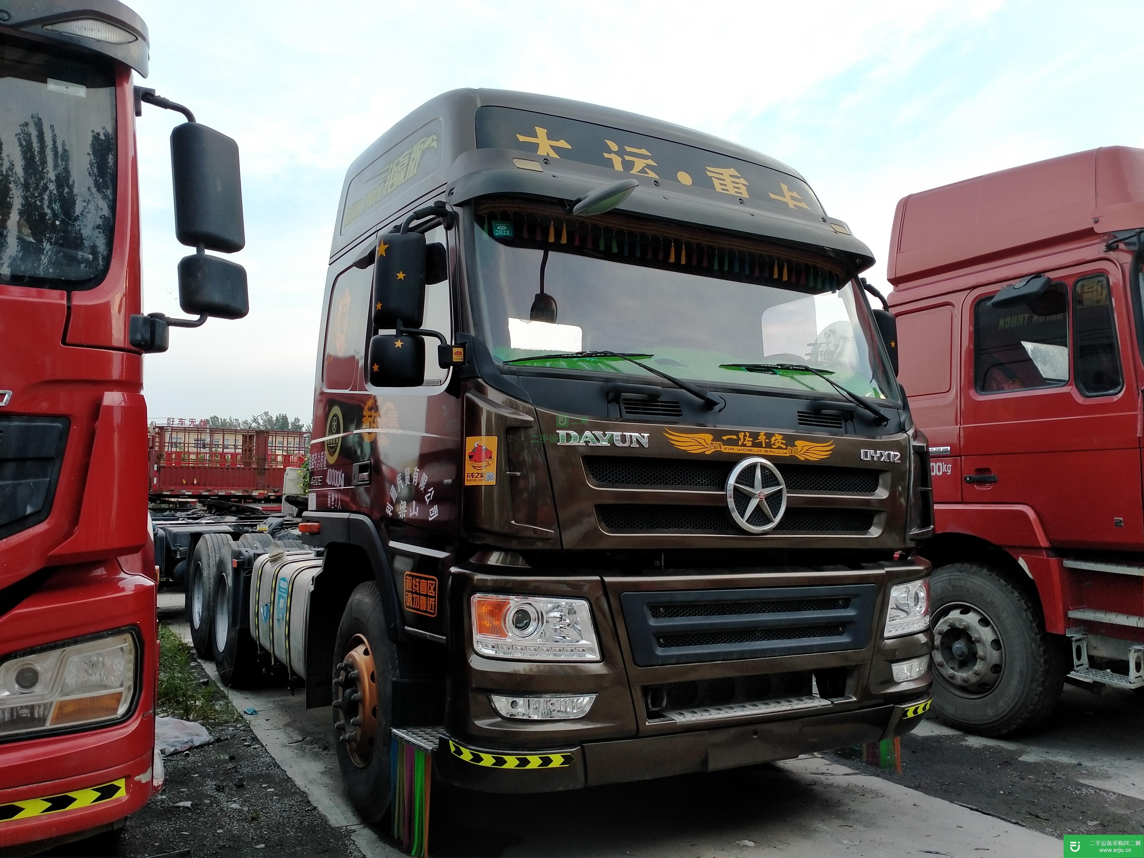 山東出售二手大運(yùn)重卡牽引車