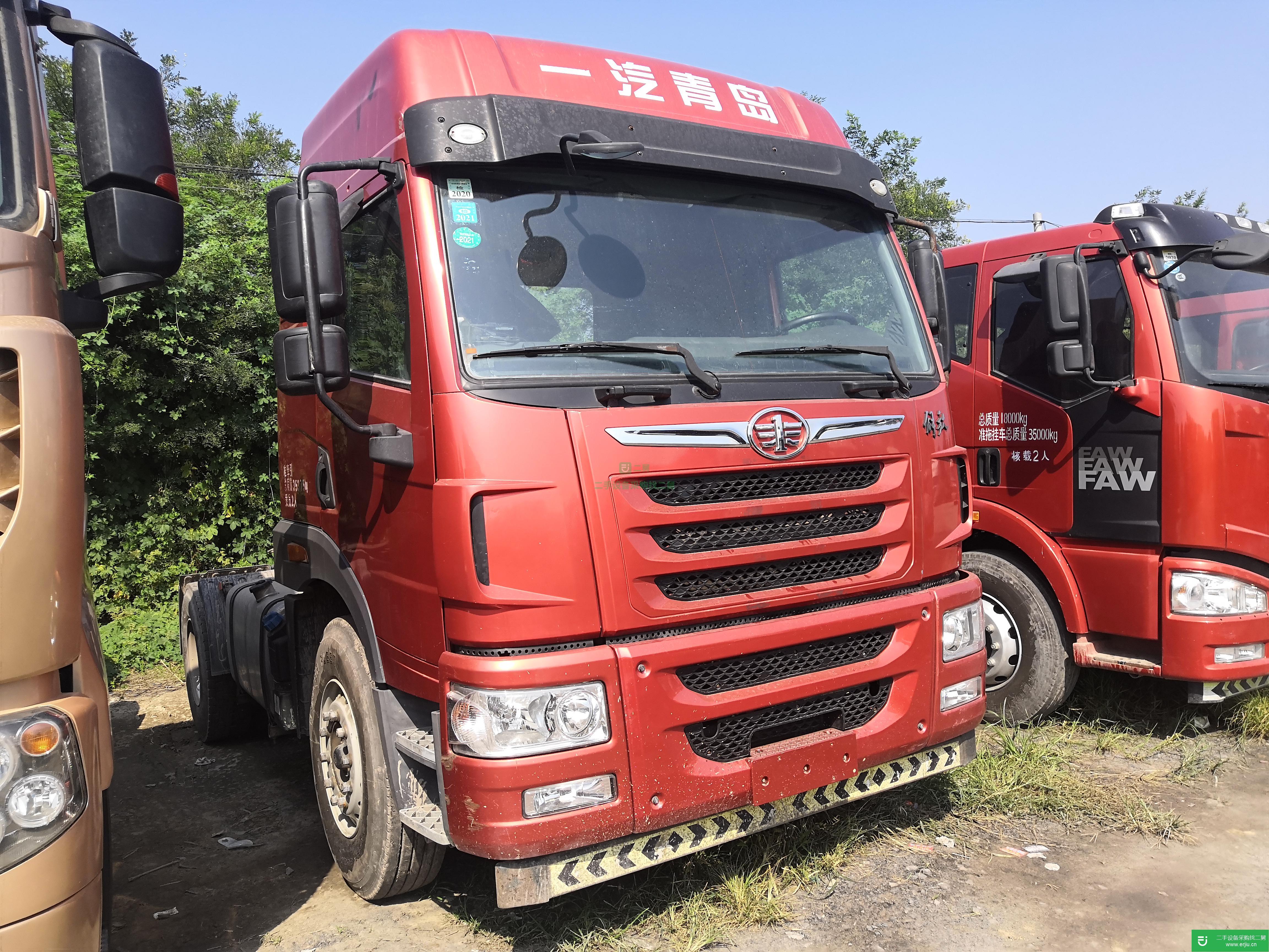 山東出售二手青島解放牽引車