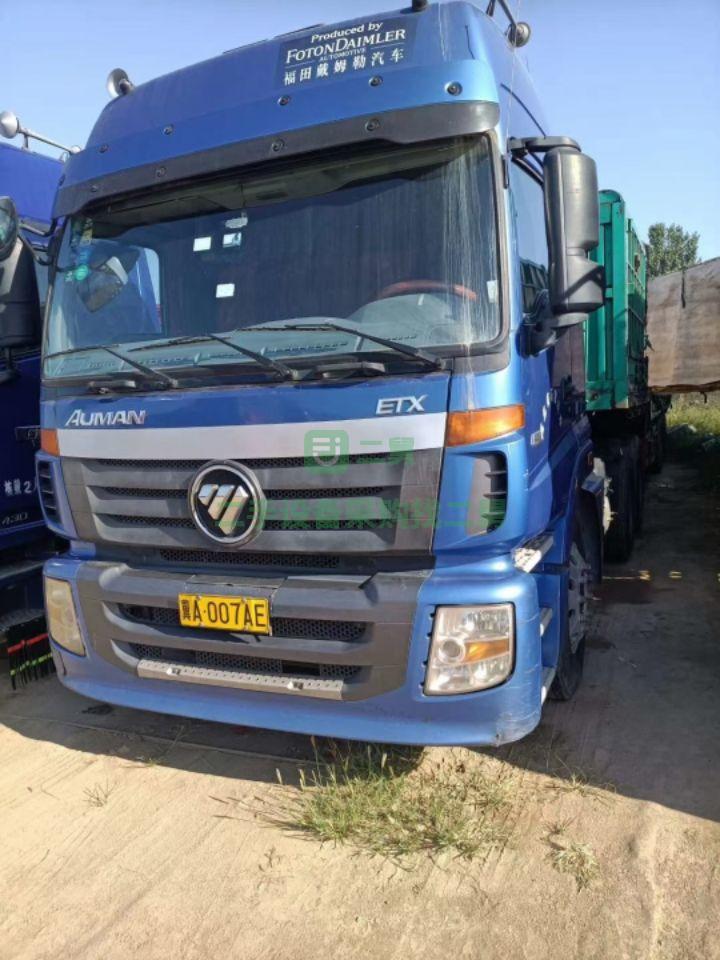 出售歐曼430馬力雙驅車頭牽引車，三年一個月全保險，輪胎全部九成新！
