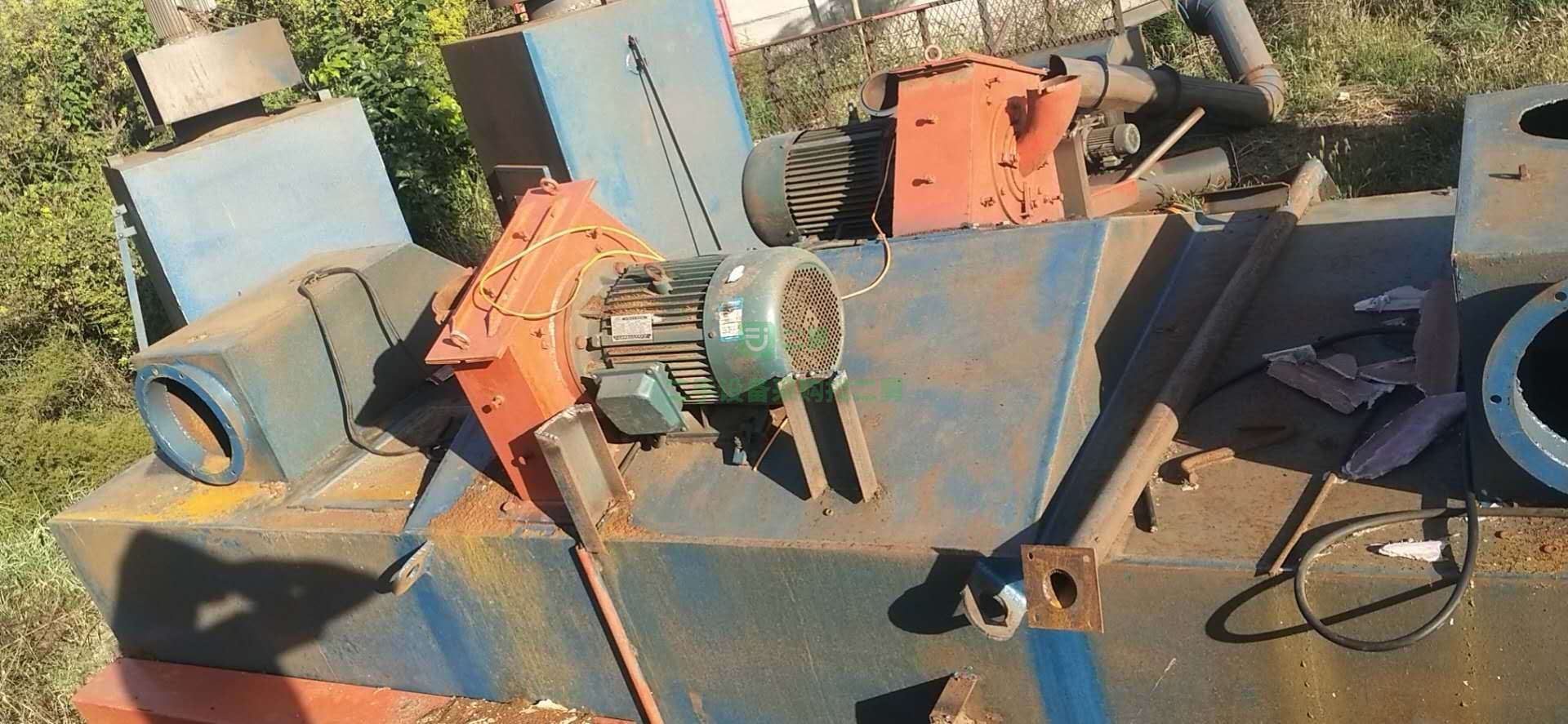 出售一臺寬一米一高五十四個十一千瓦炮頭拋丸機