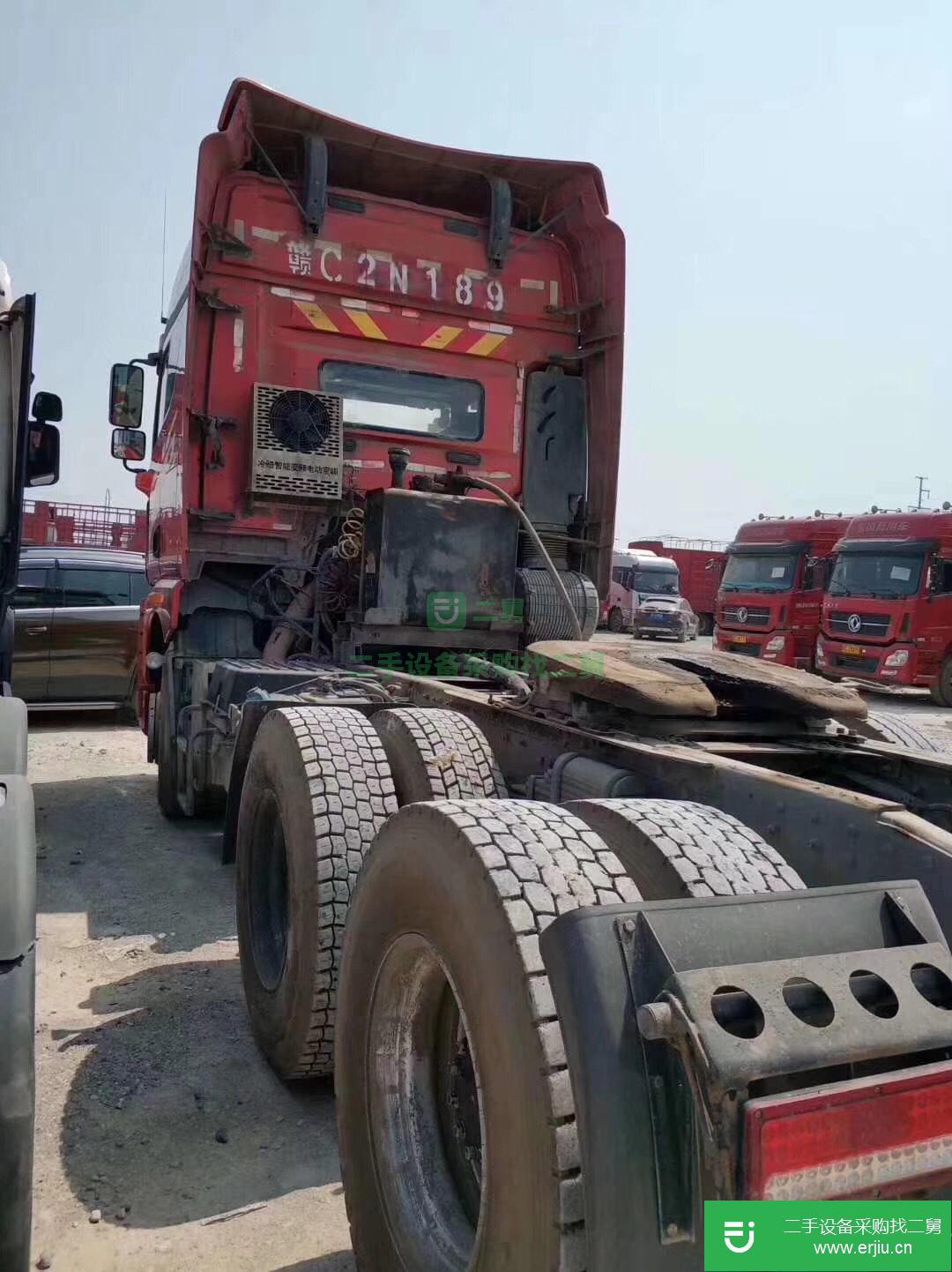 江西出售二手青島解放牽引車