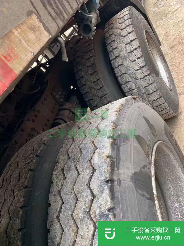 河北出售二手東風天龍牽引車  450馬力 原車原版