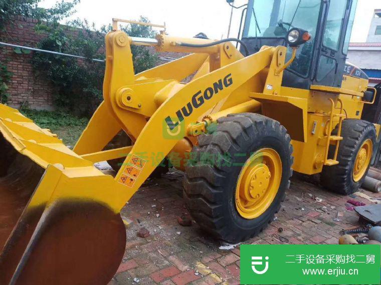 西藏低價出售9成新柳工裝載機
