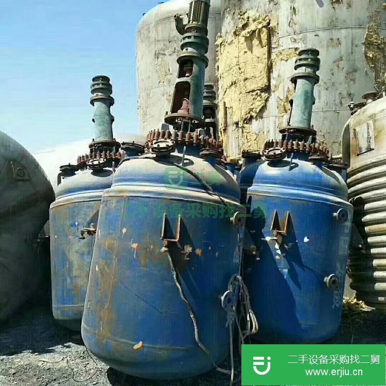 山東出售二手搪瓷反應(yīng)釜