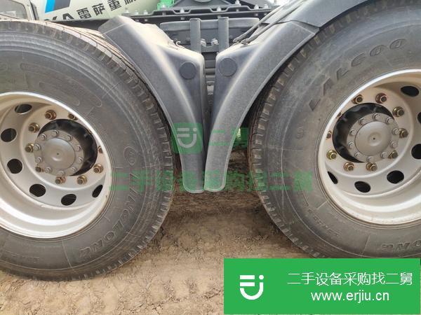 云南出售二手雙驅(qū)牽引車