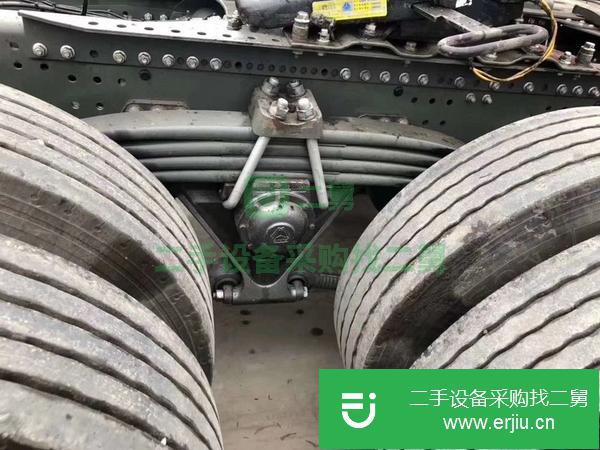 山東出售二手重汽汕德卡牽引車