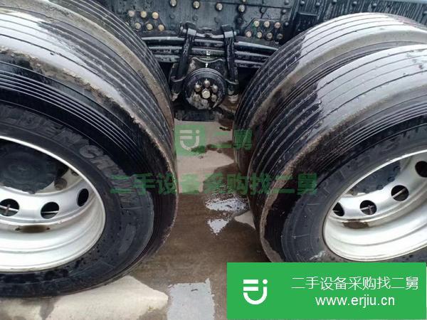 河北出售二手雙驅德龍牽引車，支持分期付款