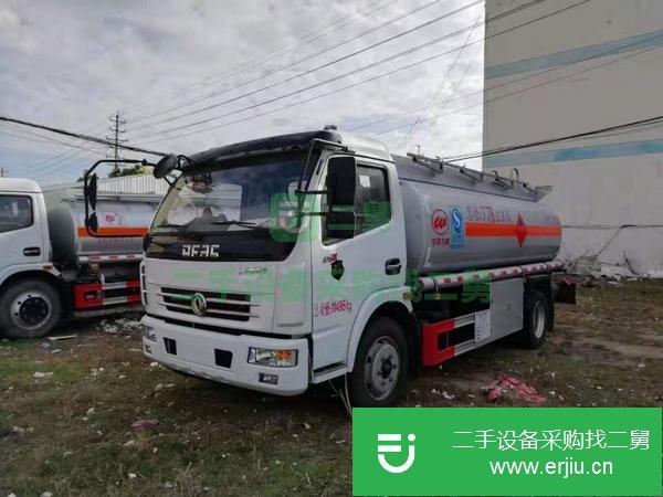 福建轉(zhuǎn)讓出售8噸東風(fēng)油罐車