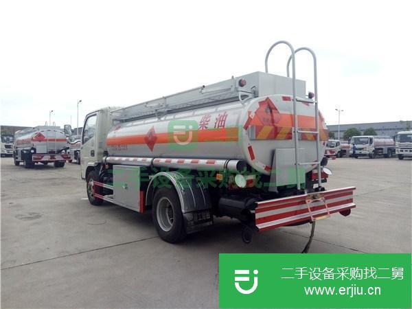 湖北出售二手東風多利卡4噸油罐車