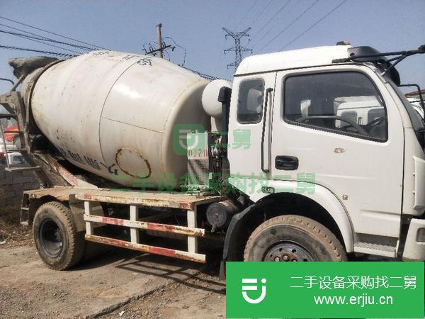 山東出售二手攪拌車九成新