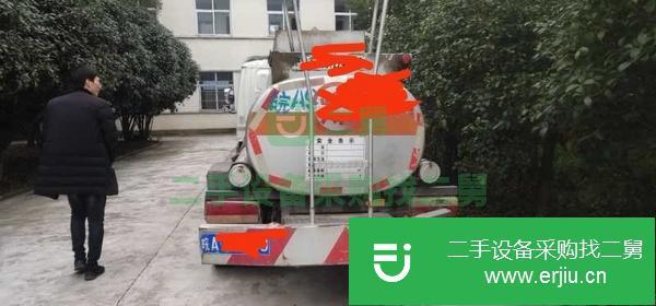 安徽轉(zhuǎn)讓出售二手藍(lán)牌2噸油罐車