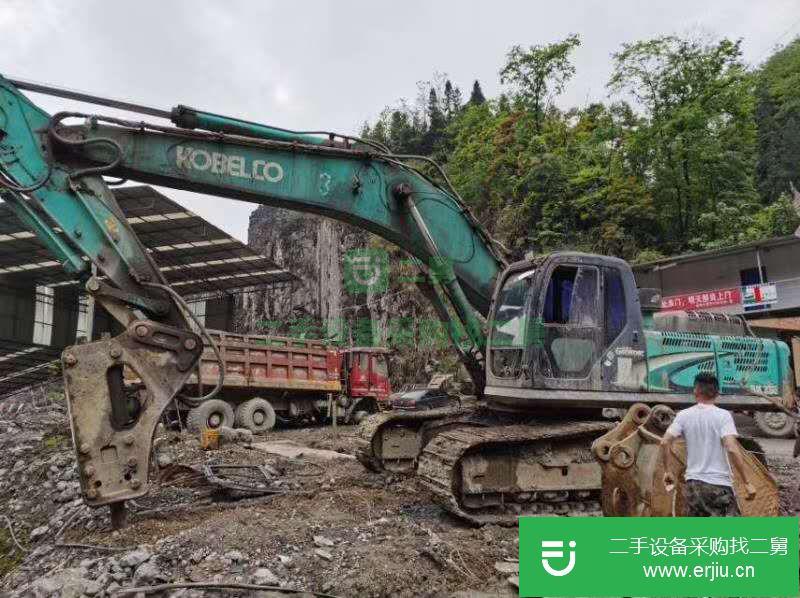 浙江出售二手神鋼SK330挖掘機
