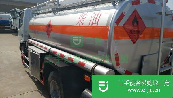 廣東出售轉(zhuǎn)讓5噸東風(fēng)多利卡油罐車