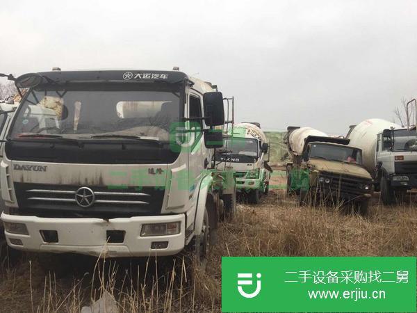 山東出售二手大運(yùn)攪拌車