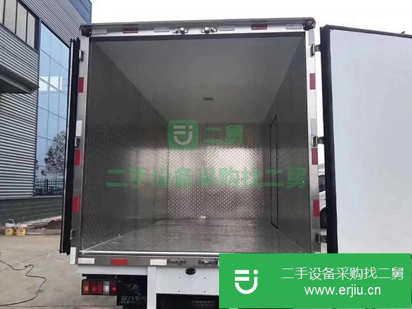 新疆出售二手福田歐馬可4米2冷藏車