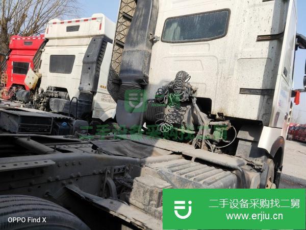 山東出售二手重汽豪沃牽引車