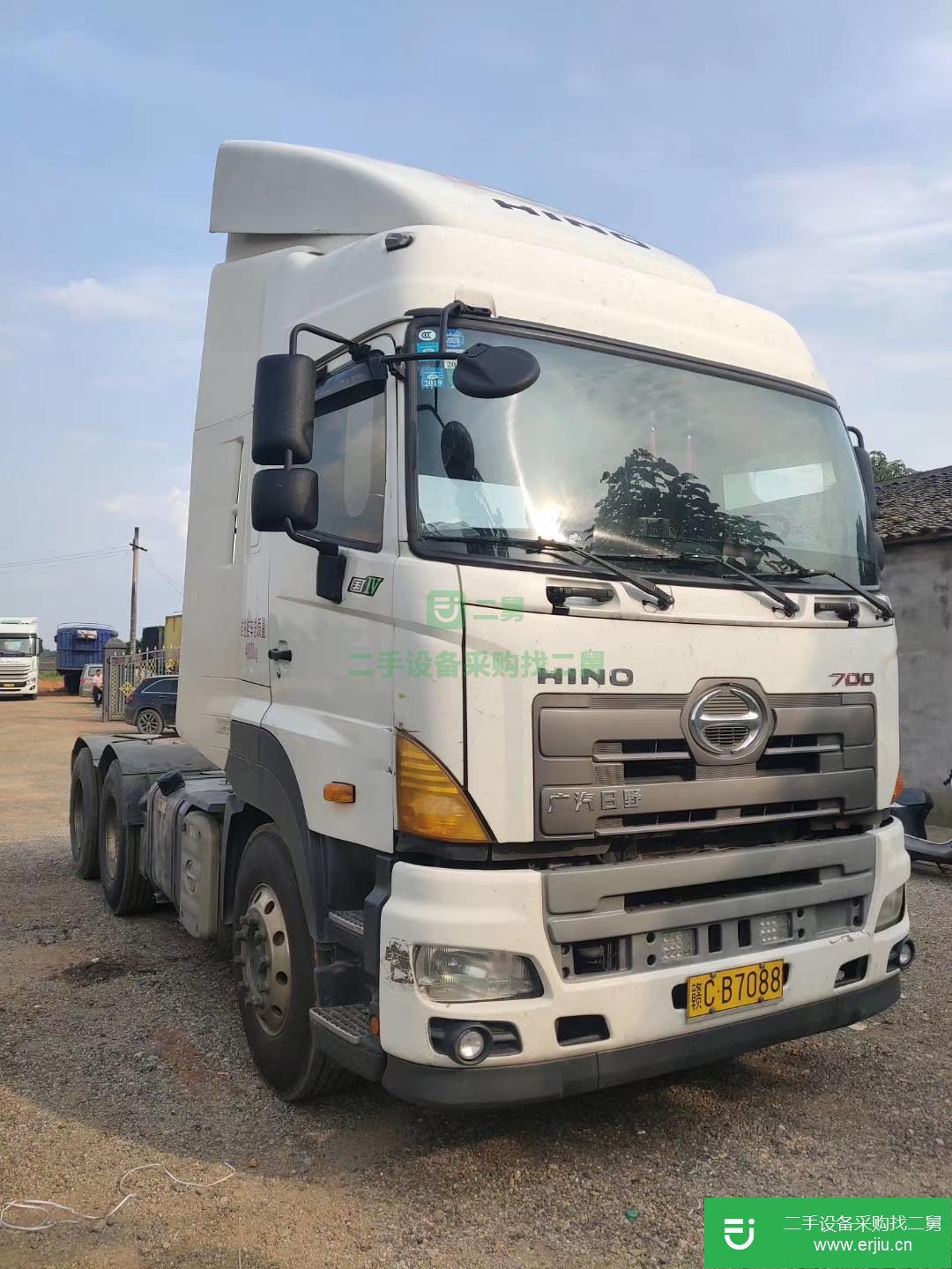 江西出售二手廣汽日野牽引車