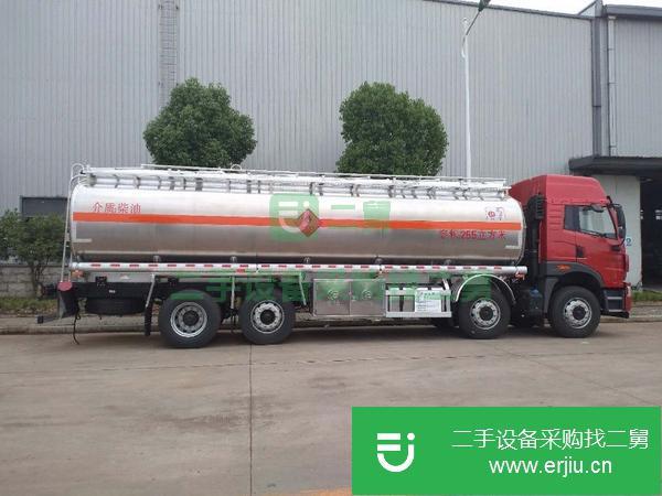 湖北出售二手解放J6鋁合金油罐車