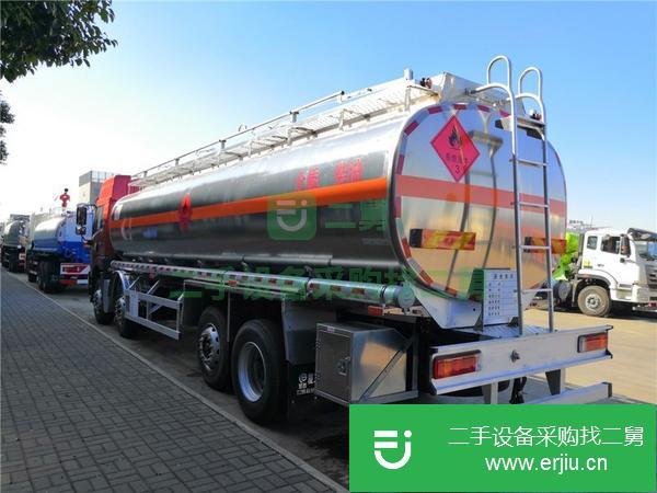 安微出售二手解放前四后八油罐車