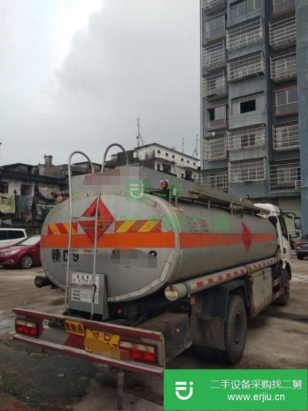 貴州出售二手8噸油罐車