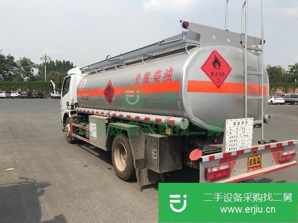 四川出售二手東風多利卡10方油罐車