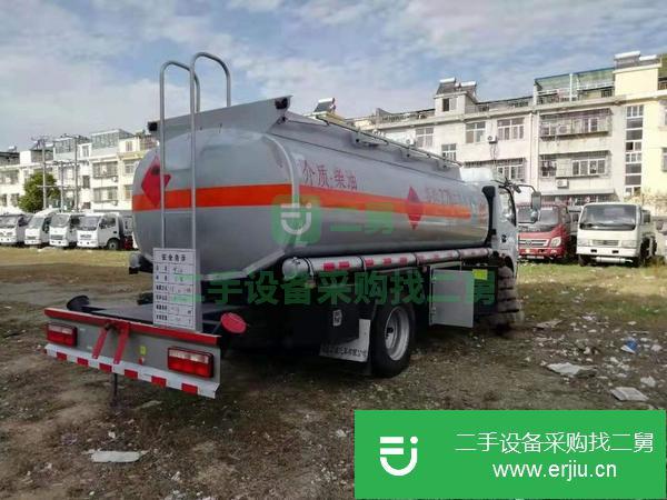 福建轉(zhuǎn)讓出售8噸東風(fēng)油罐車