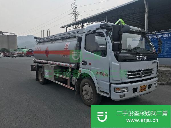四川出售二手東風多利卡10方油罐車