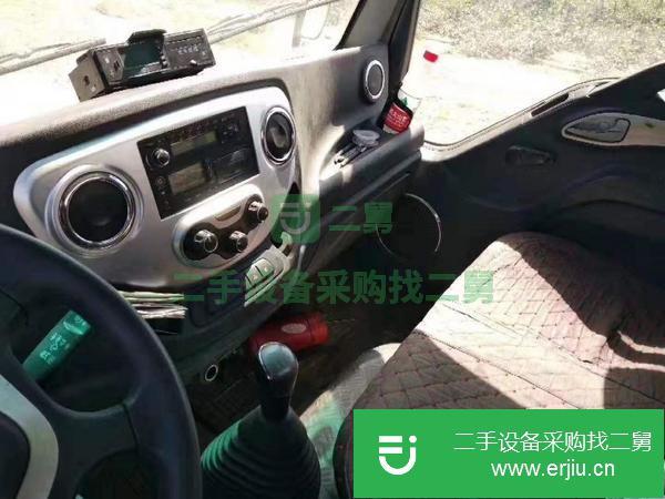 新疆出售轉讓二手5噸油罐車 手續齊全