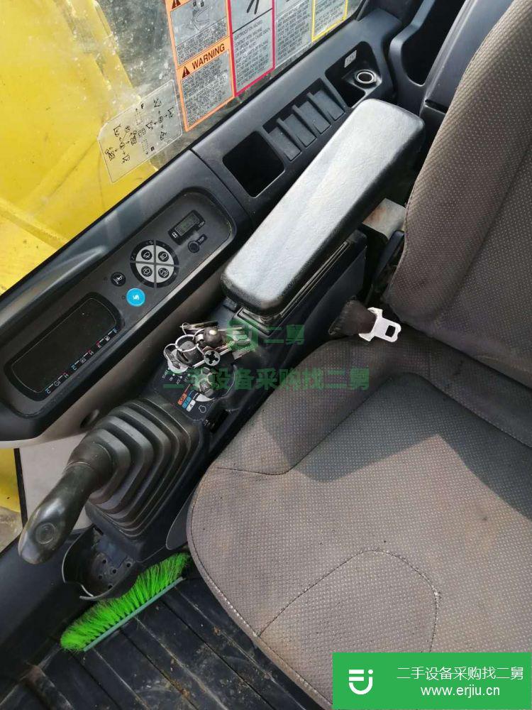 河北出售二手住友SH130-5挖掘機