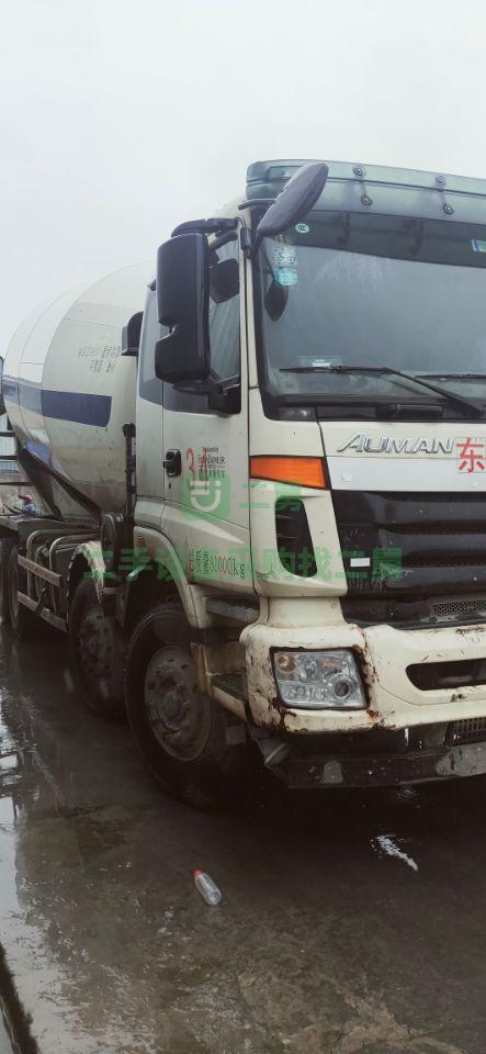出售二手的17年國五歐曼二十方中集罐子攪拌車