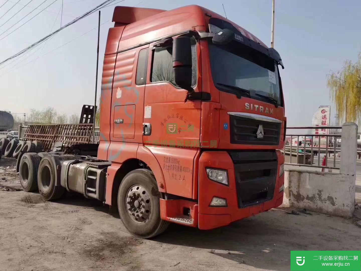 山東出售二手重汽汕德牽引車