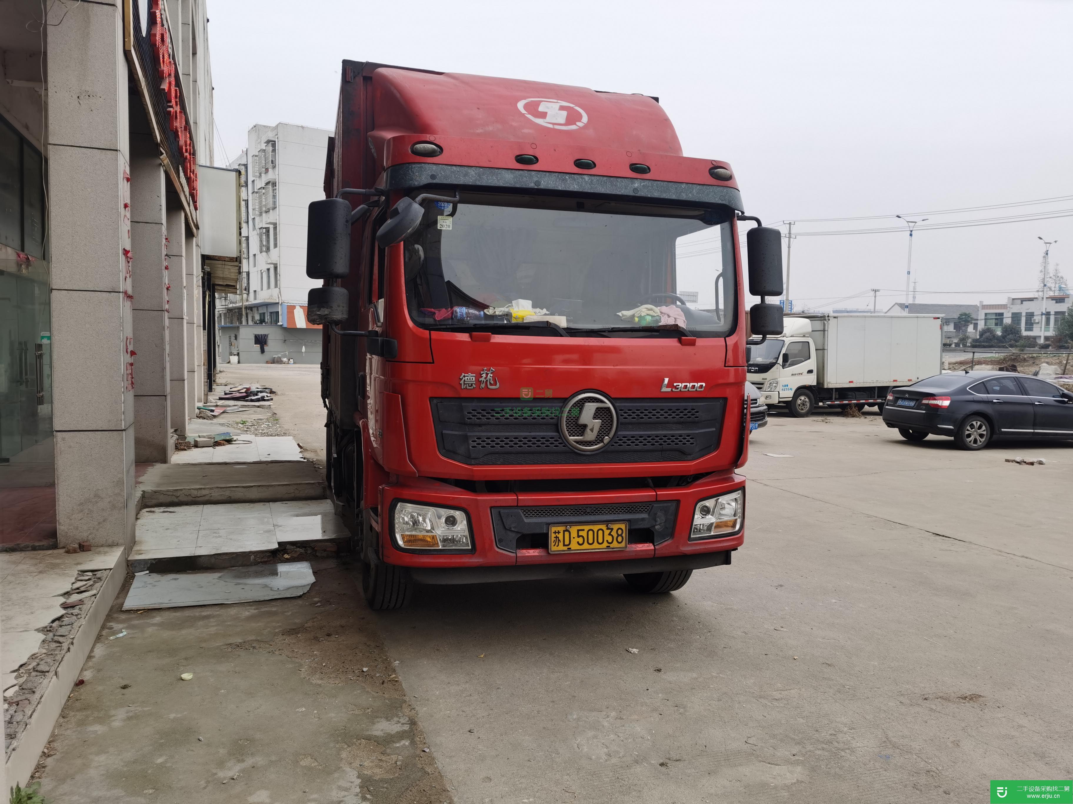 江蘇出售二手陜汽重卡箱式貨車