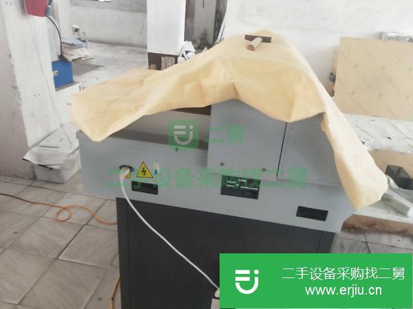 廣東出售二手液壓數(shù)控切紙機