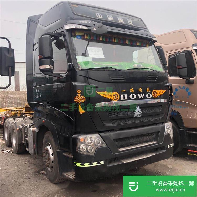 山東出售二手豪沃雙驅(qū)牽引車