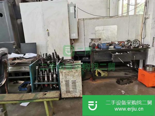 江蘇出售轉讓二手佛威4027龍門車床加工中心，帶刀庫,齒輪頭三菱M70系統帶排屑機帶光柵尺,含側銑頭