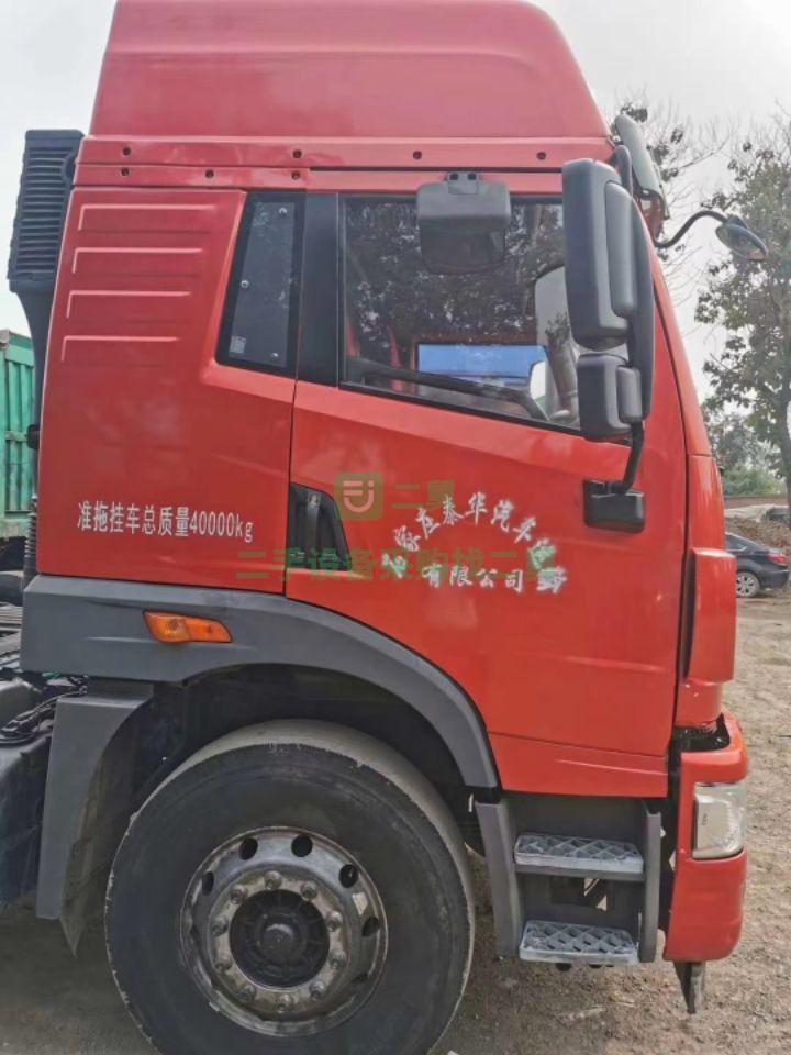 出售國四17年5月全保險悍衛350雙驅牽引車！全車鋁合金輪轂！