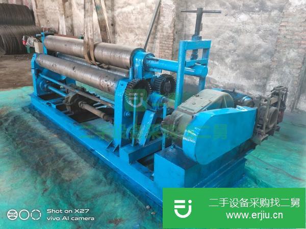 黑龍江出售實心W11-16*2500機械自動卷板機一臺