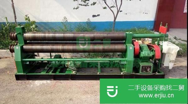 山東出售二手W11-8-2000三輥對稱式半自動卷板機