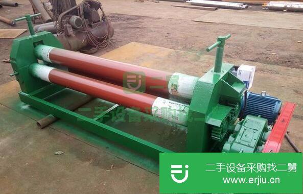 山東出售二手W11-8-2000三輥對稱式半自動卷板機
