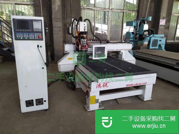 新疆出售二手加工中心雕刻機(jī)