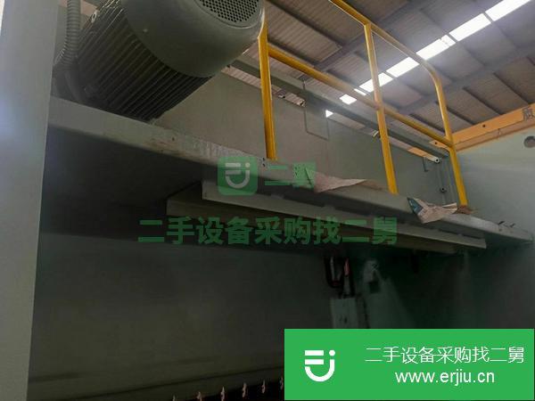 江蘇出售轉(zhuǎn)讓沖剪400/4000折彎機