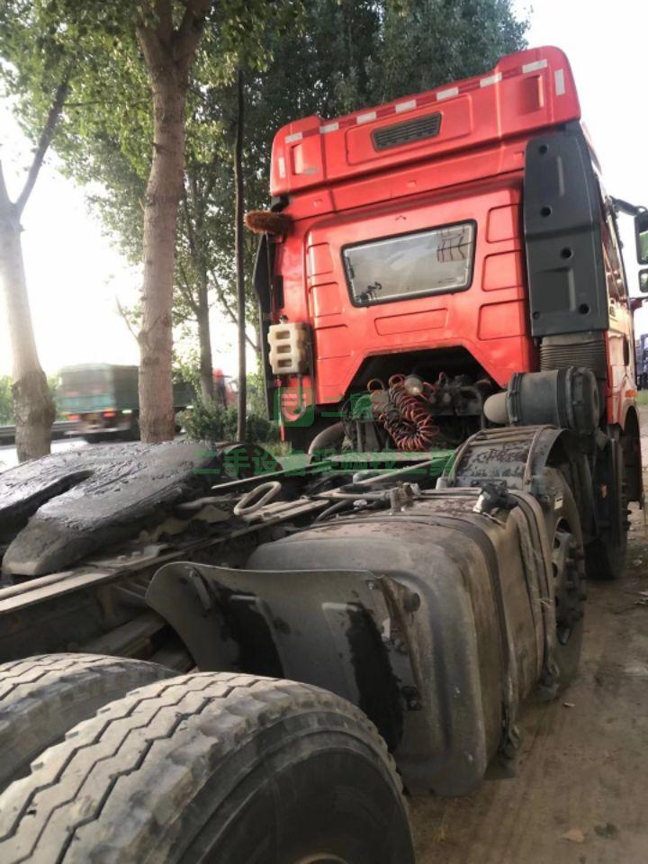 出售二手的16年3月的勾六420前四牽引車，全保險，極品中的極品