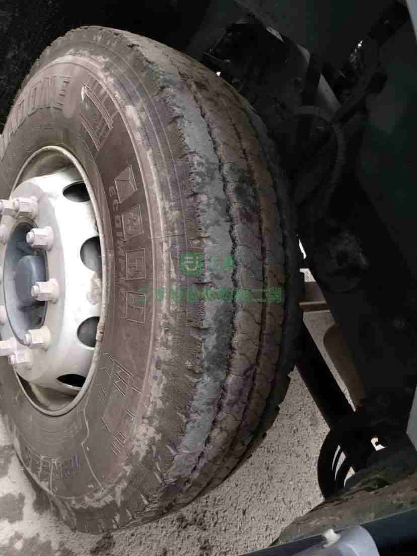 出售1年8個月乘龍H6-500馬力牽引車，WP13濰柴動力
