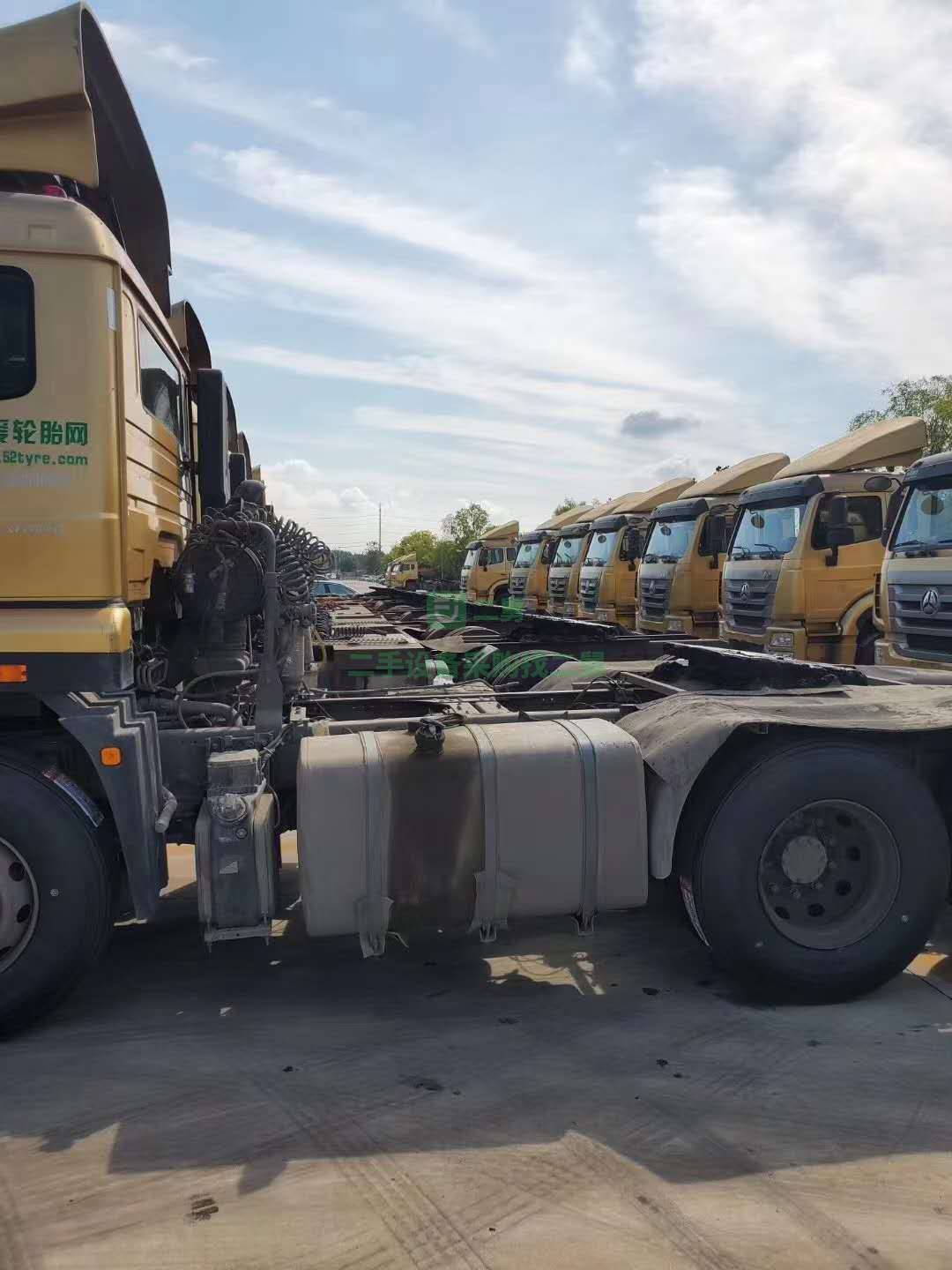 出售中國重汽 國四排放 17年精品車況 德國曼MC11升發動機牽引車