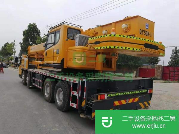 新疆出售二手的徐工吊車